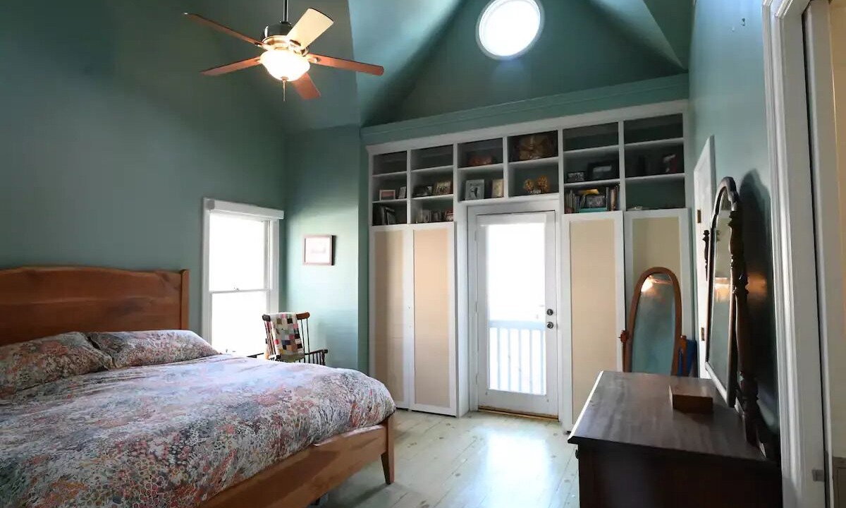 Photo of Bedroom in Windsor Hills