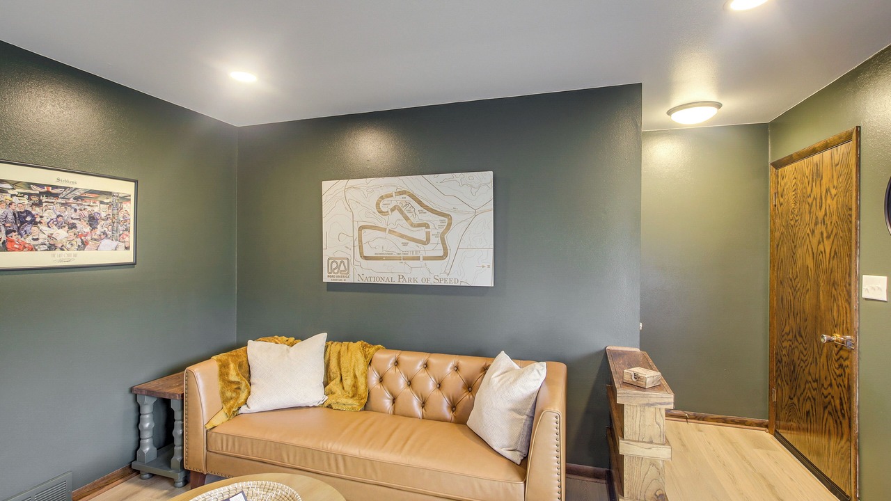 Photo of Livingroom in Plymouth