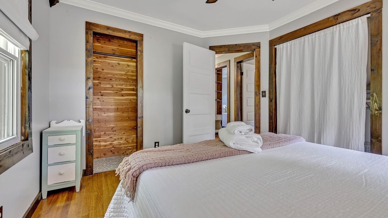 Photo of Bedroom in Columbia