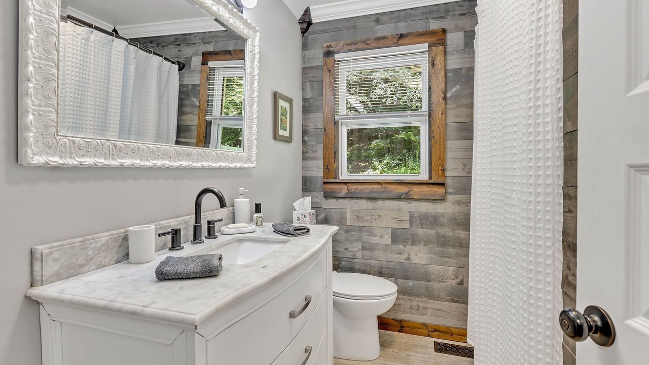 Photo of Bathroom in Columbia