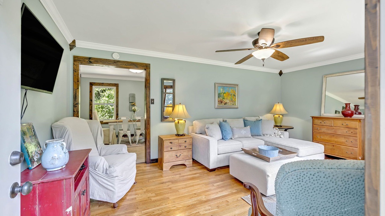 Photo of Livingroom in Columbia