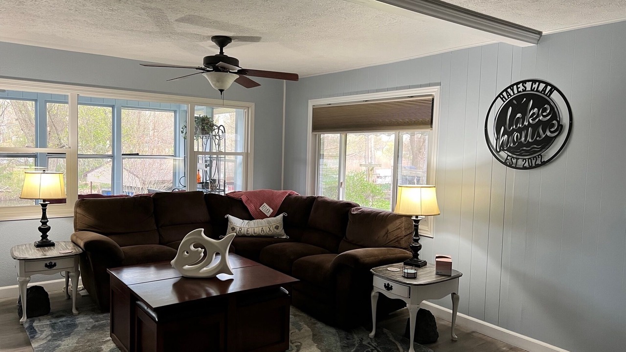 Photo of Livingroom in Monticello