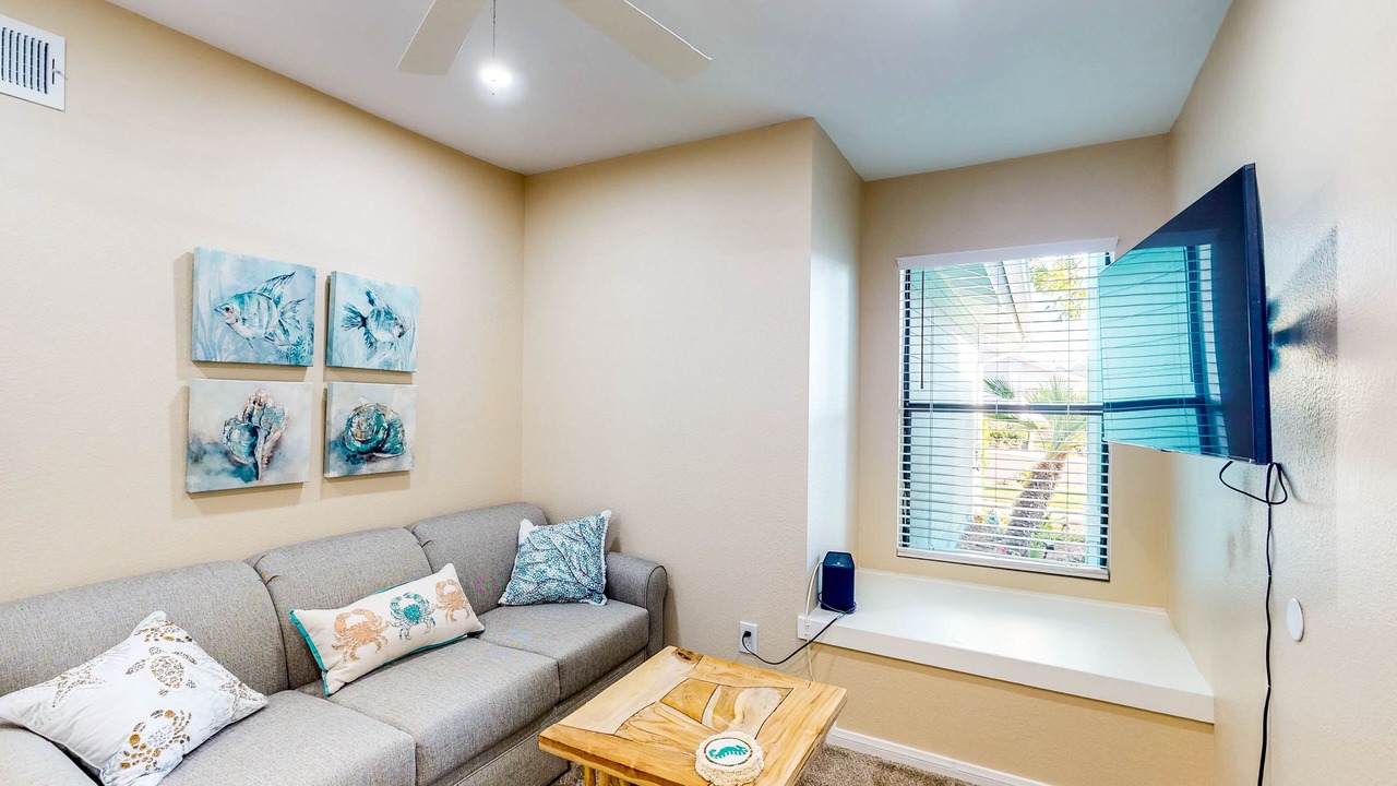 Photo of Livingroom in Ocean Hills