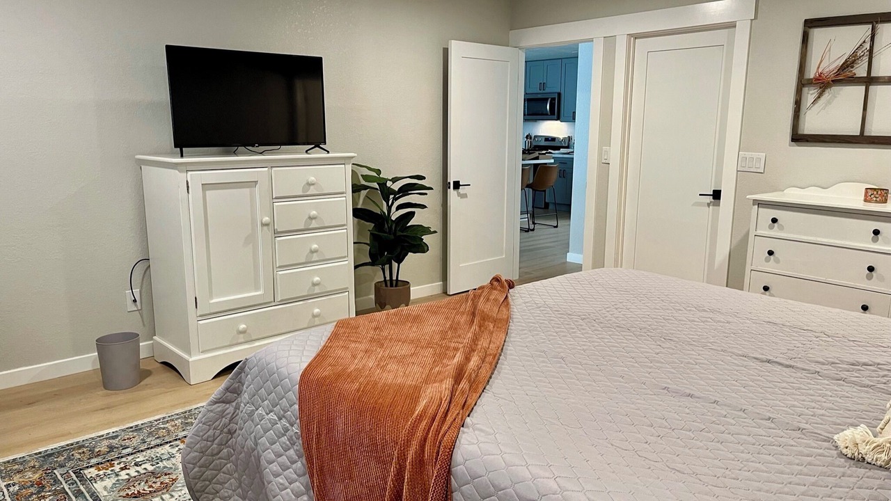 Photo of Others in Murphys