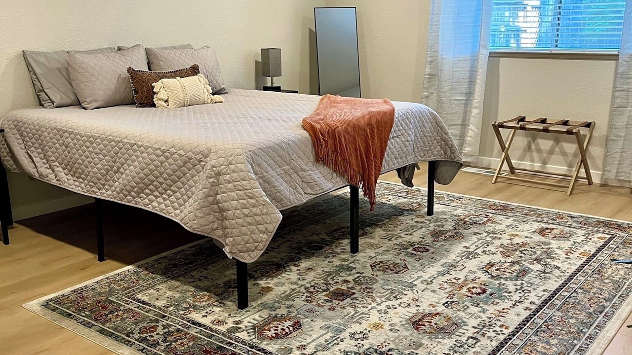 Photo of Others in Murphys