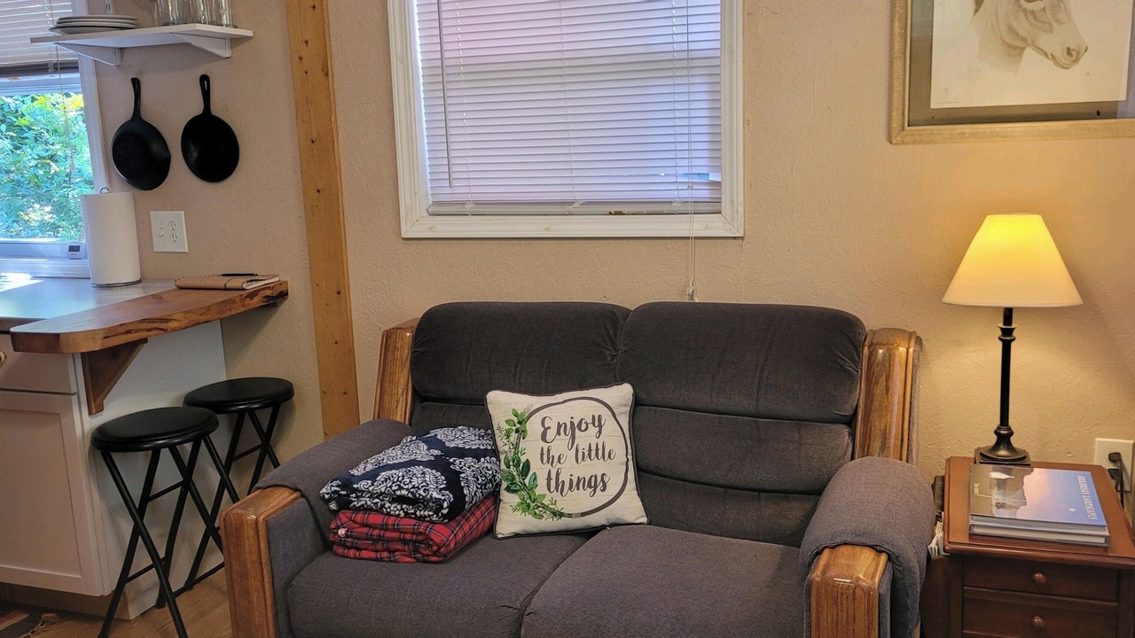 Photo of Livingroom in Harrison