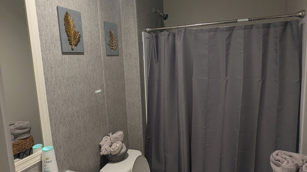 Photo of Bathroom in Hackberry