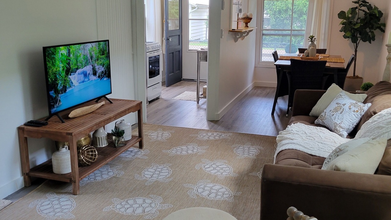 Photo of Livingroom in Sylvan Beach
