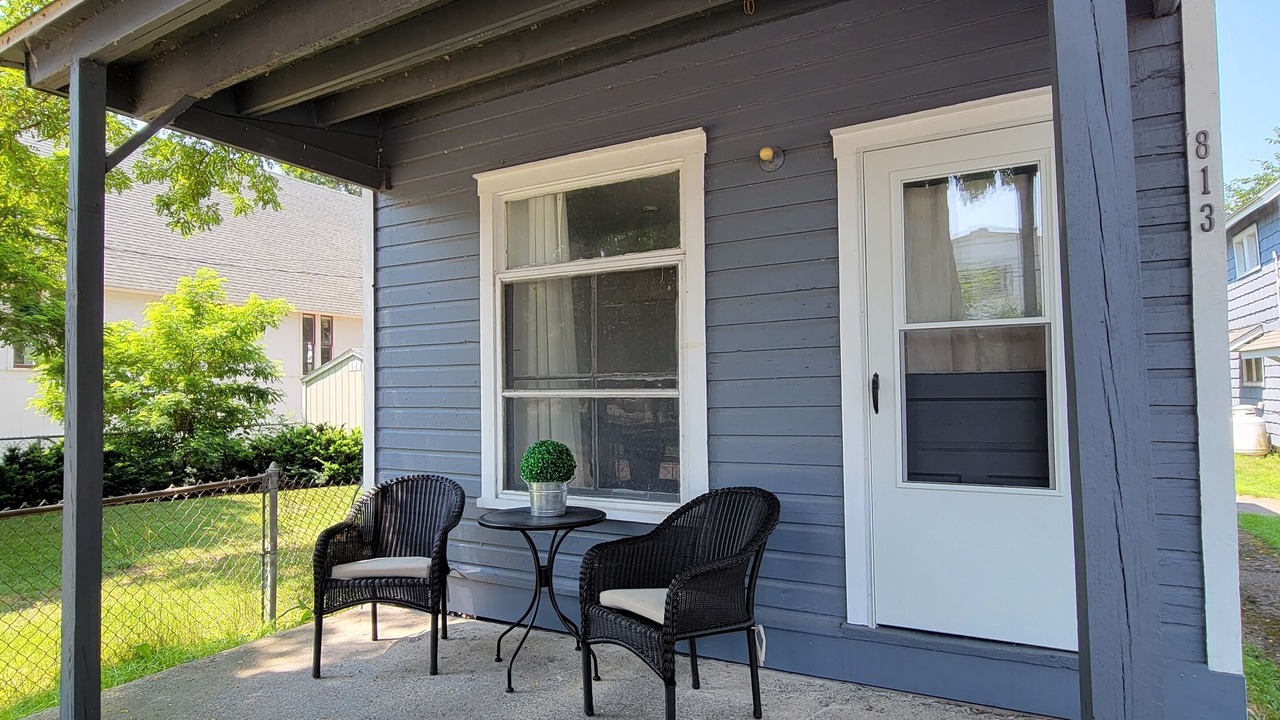 Photo of Patio Balcony in Sylvan Beach