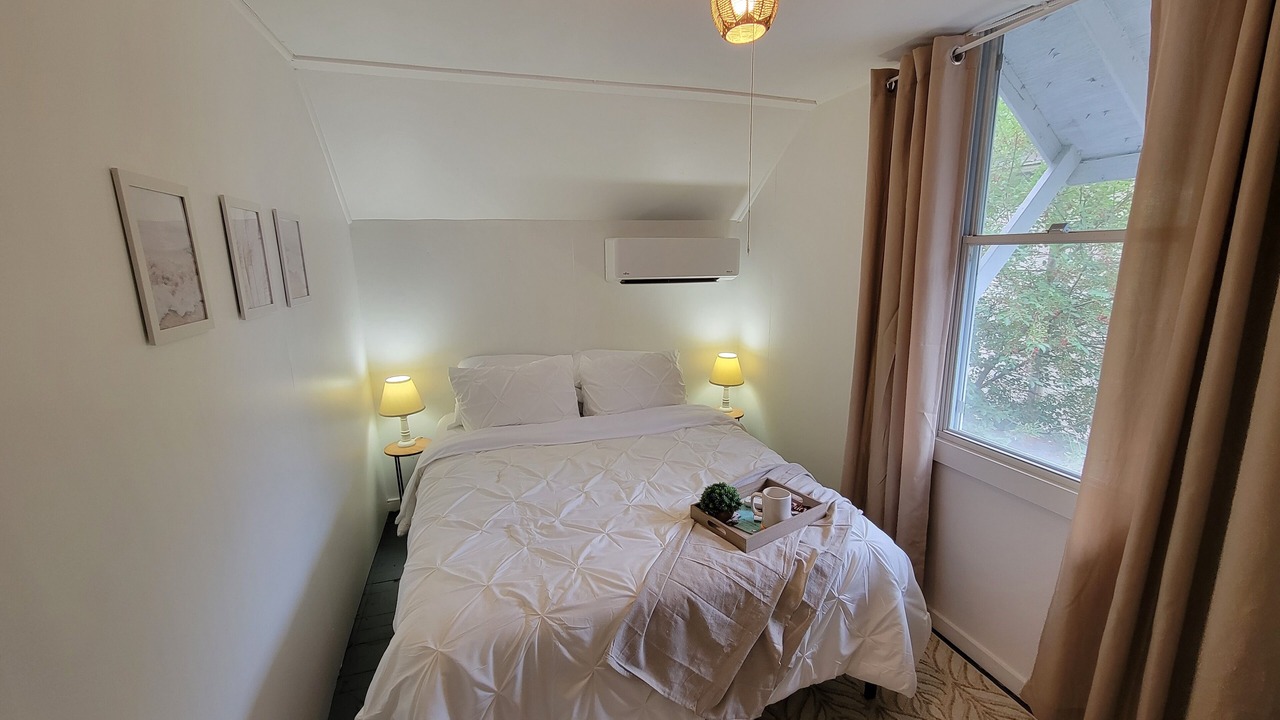 Photo of Bedroom in Sylvan Beach