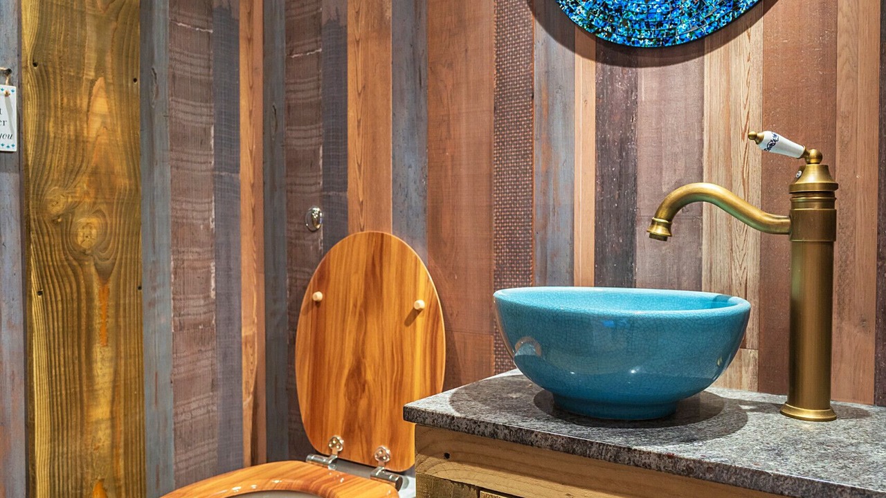 Photo of Bathroom in Widemouth Bay