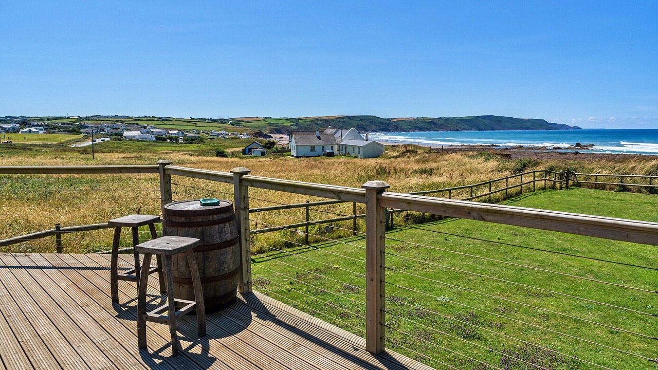 Photo of Patio Balcony in Widemouth Bay