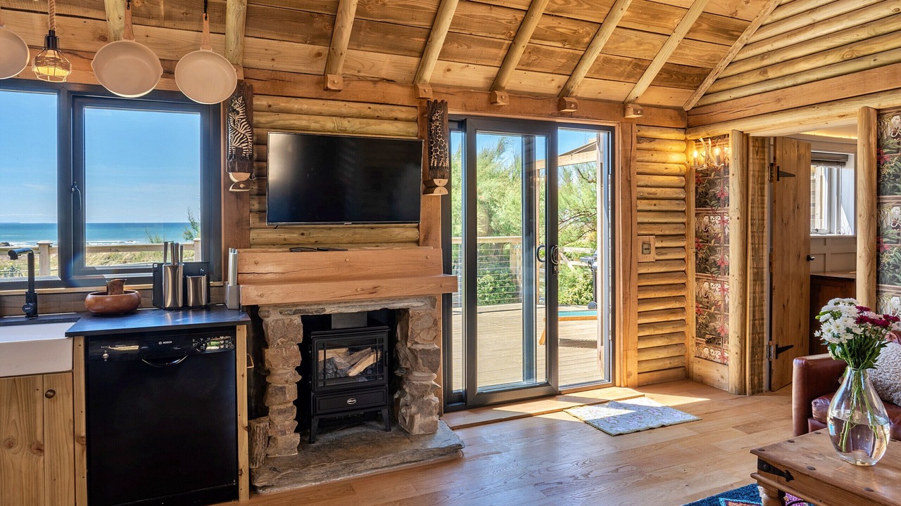 Photo of Livingroom in Widemouth Bay