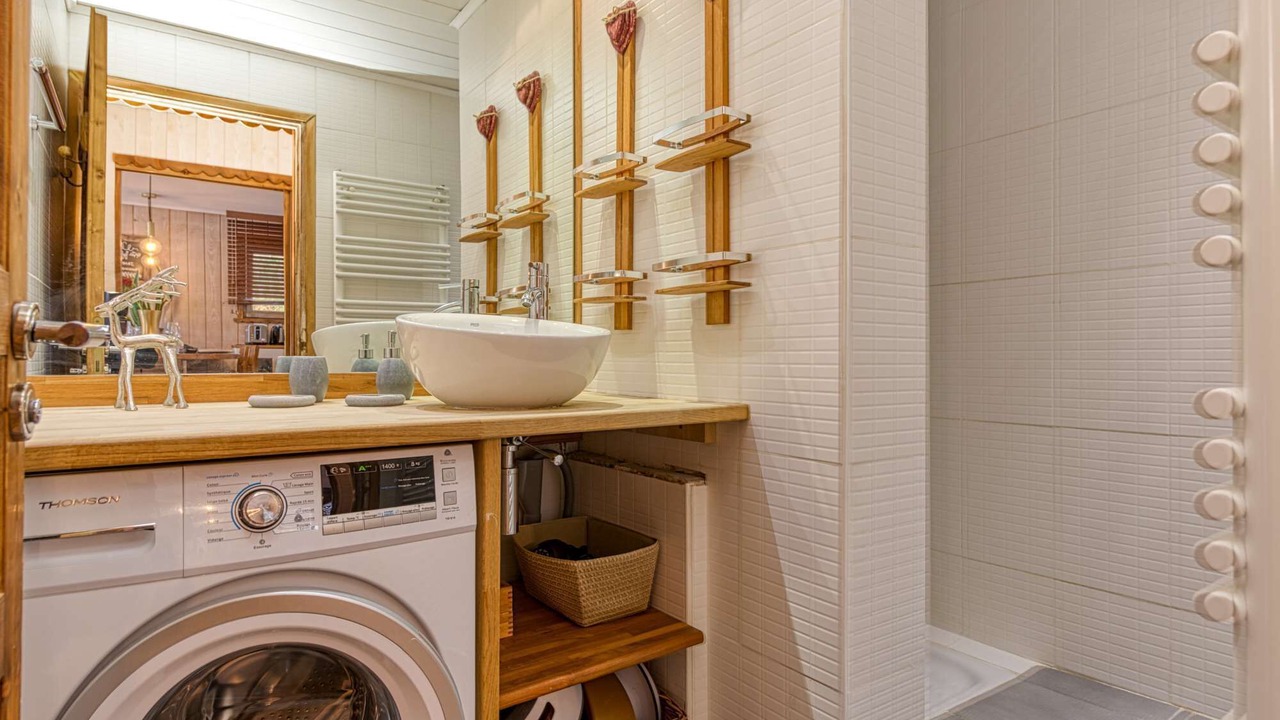 Photo of Bathroom in Viel-Alpe