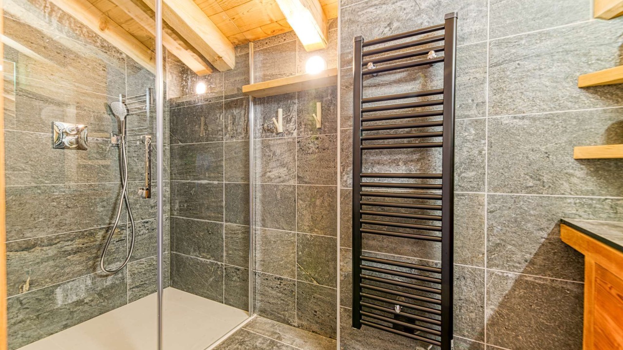 Photo of Bathroom in Jeux