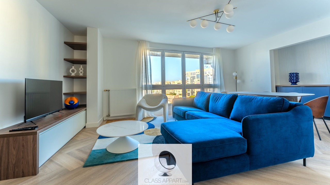 Photo of Livingroom in Antigone