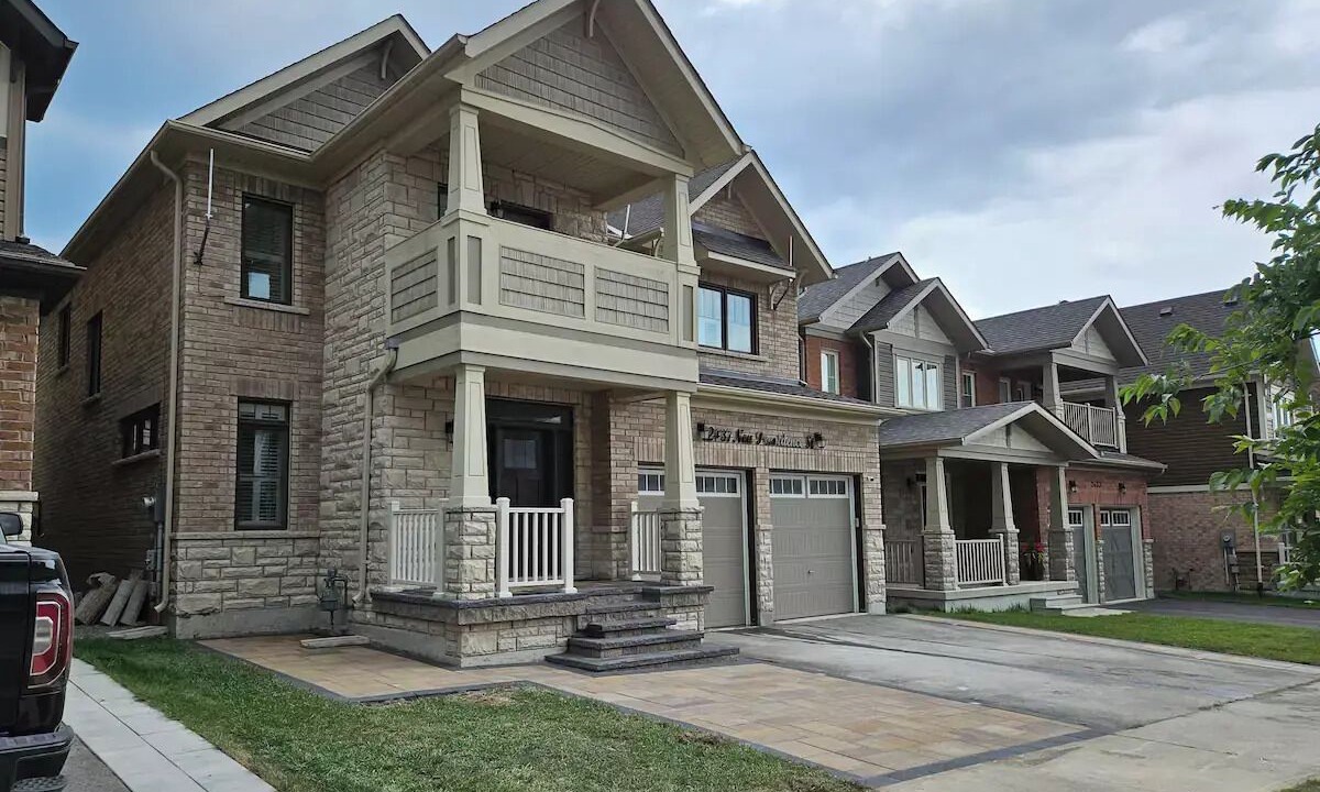 Photo of Outdoor in Oshawa