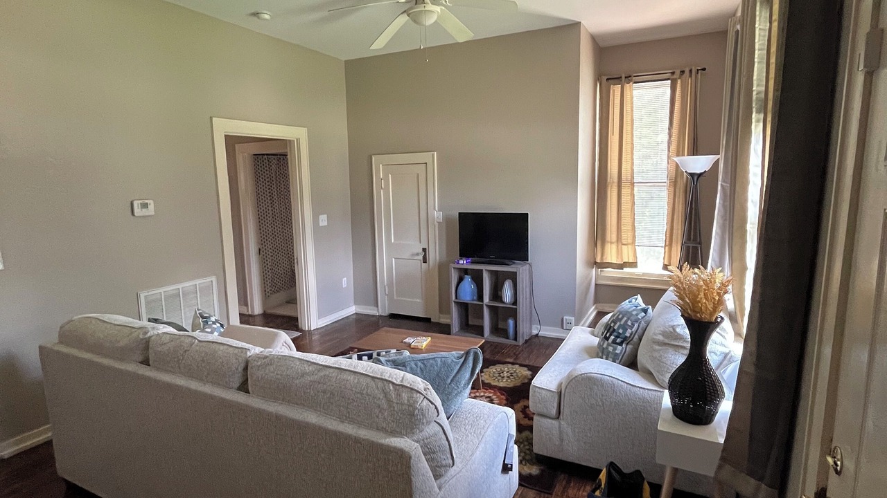 Photo of Livingroom in Pettaway