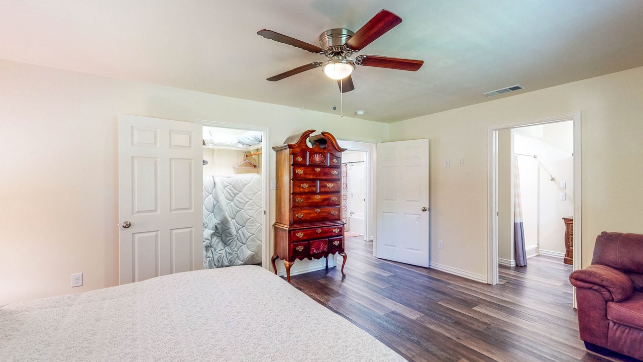 Photo of Bedroom in Gordonville