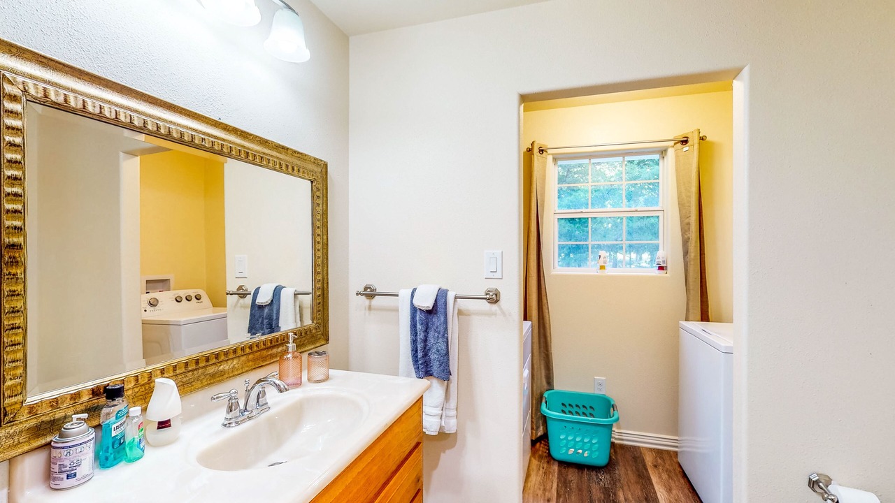 Photo of Bathroom in Gordonville