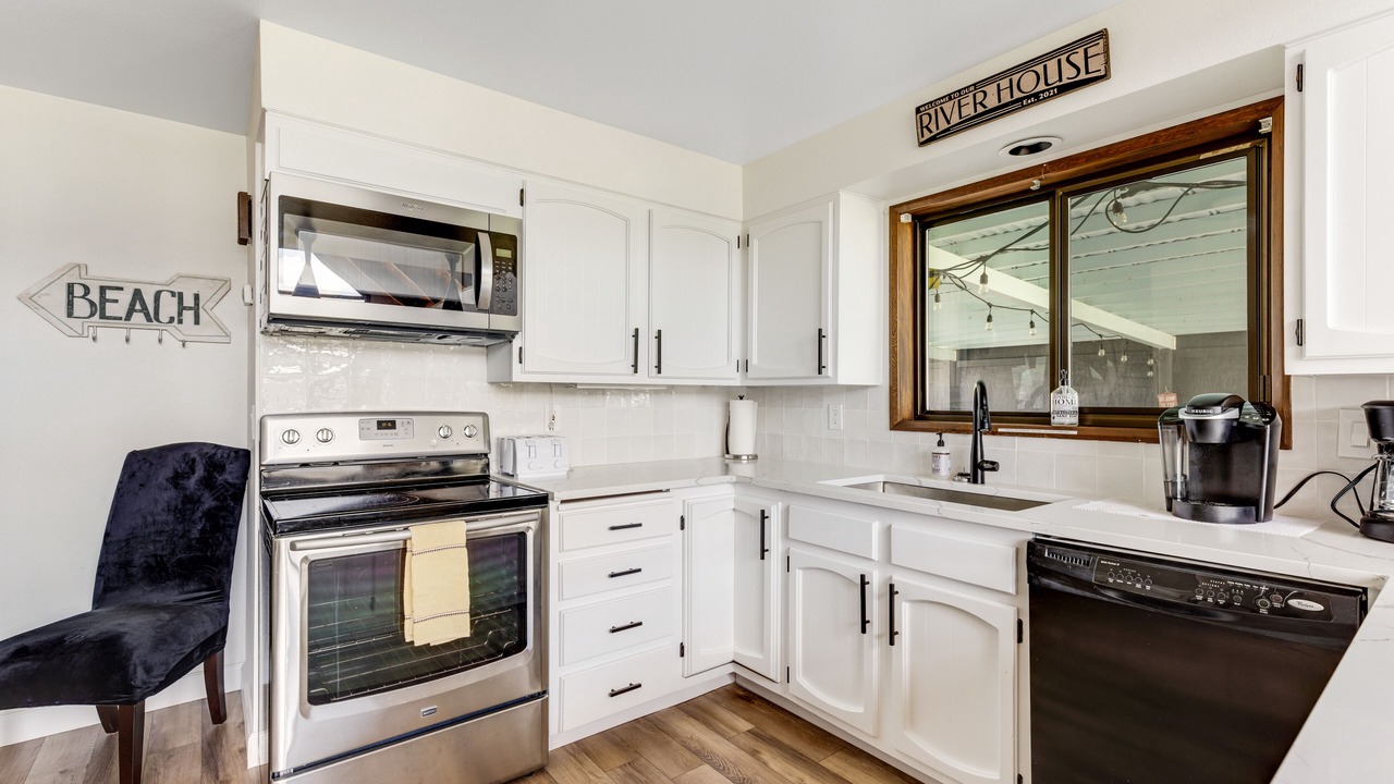 Photo of Kitchen in Cathlamet