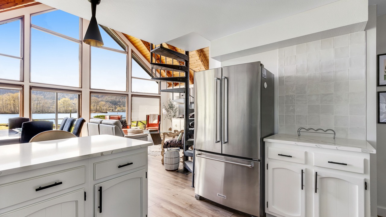 Photo of Others in Cathlamet