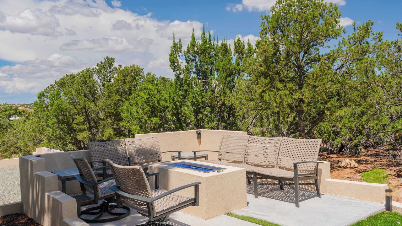 Photo of Patio Balcony in Northeast Santa Fe
