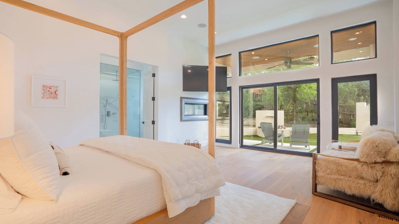 Photo of Bedroom in Northeast Santa Fe