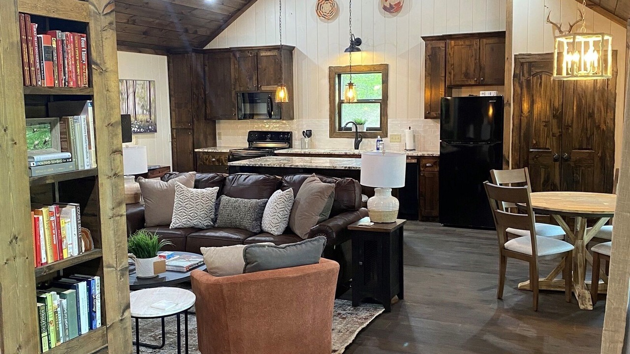 Photo of Livingroom in Jasper