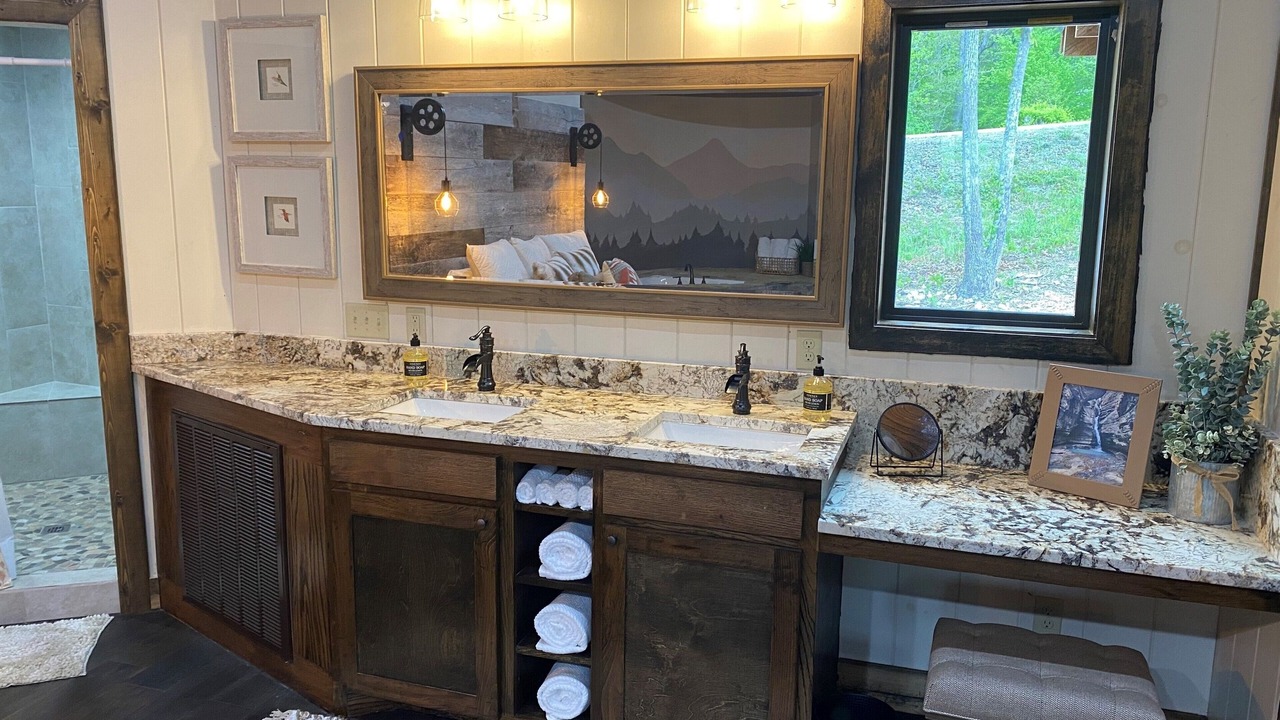 Photo of Bathroom in Jasper