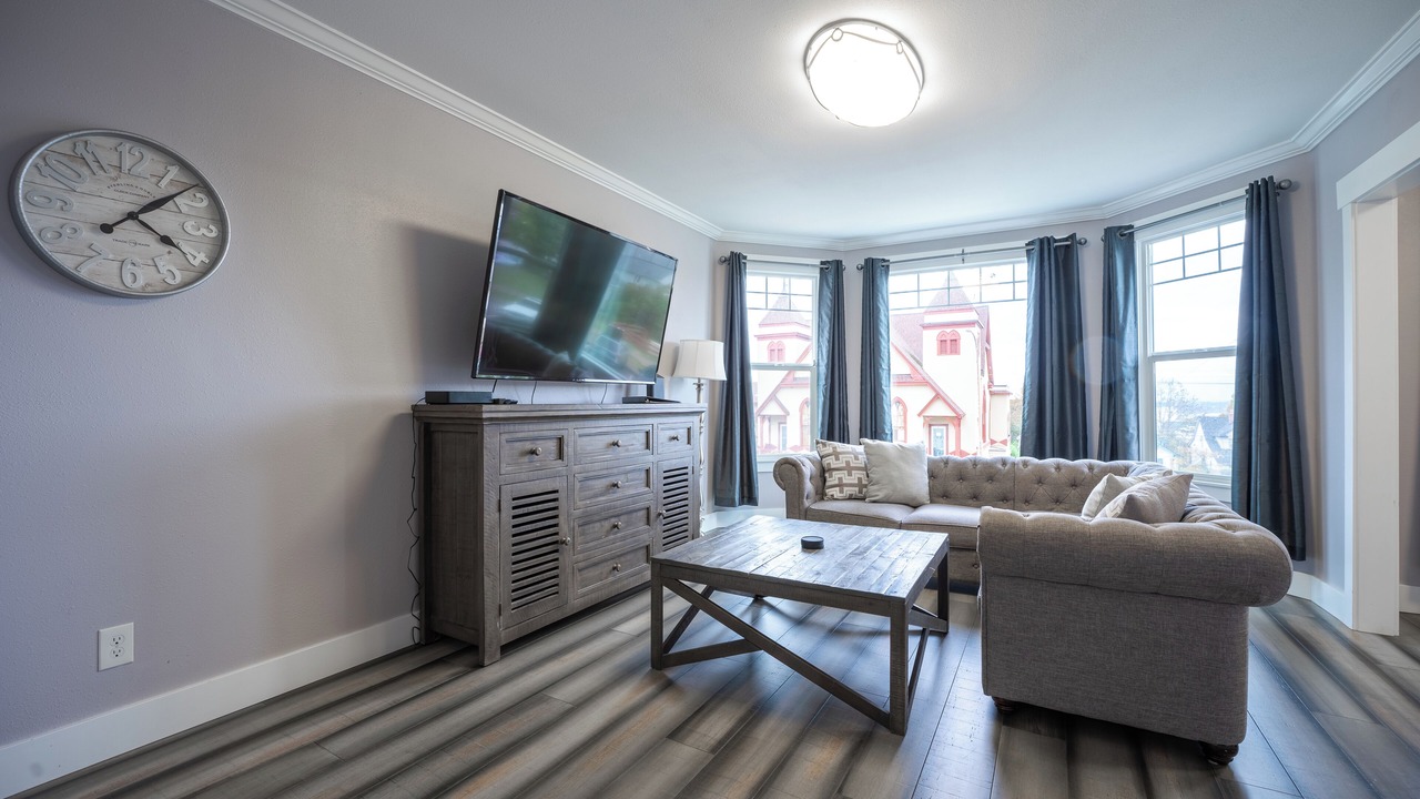 Photo of Livingroom in Hilltop