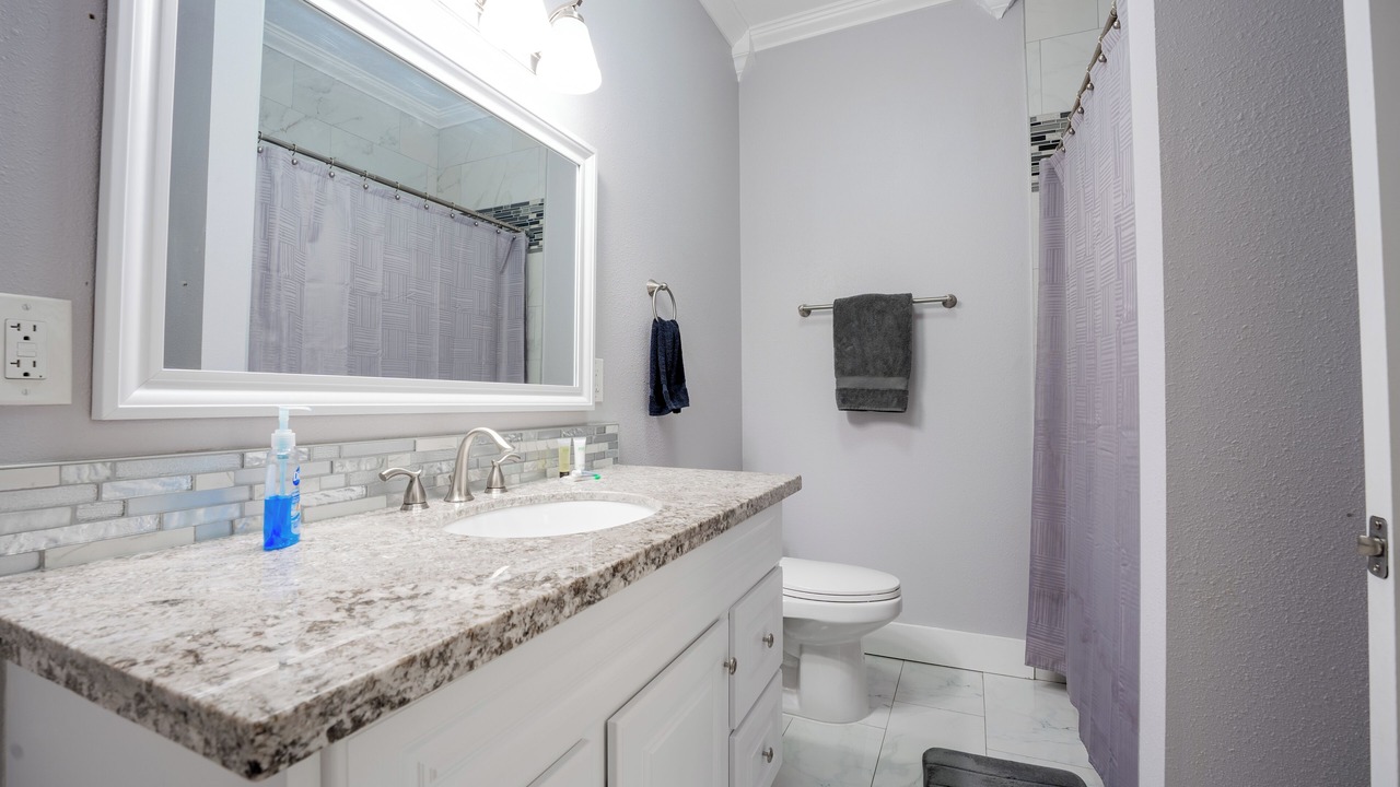 Photo of Bathroom in Hilltop