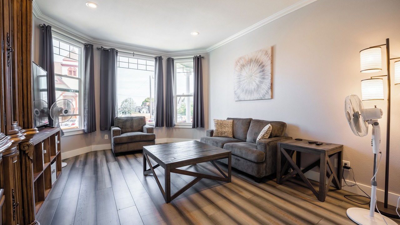 Photo of Livingroom in Hilltop