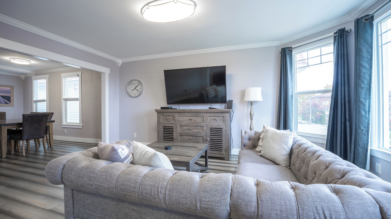 Photo of Livingroom in Hilltop