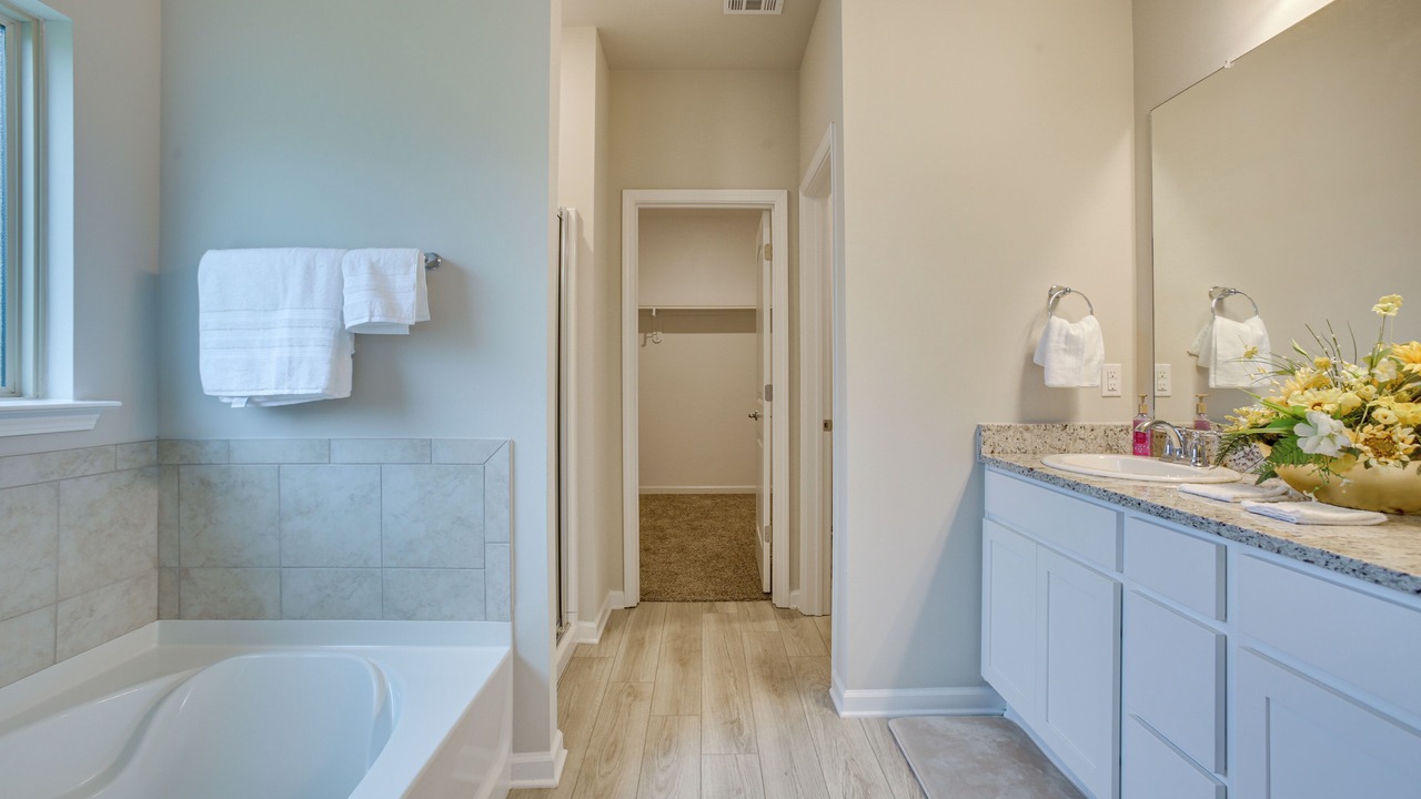 Photo of Bathroom in Highlands - Perkins