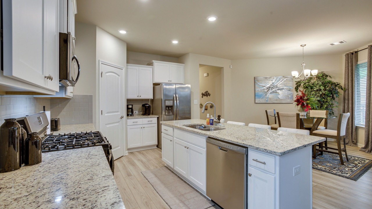 Photo of Kitchen in Highlands - Perkins