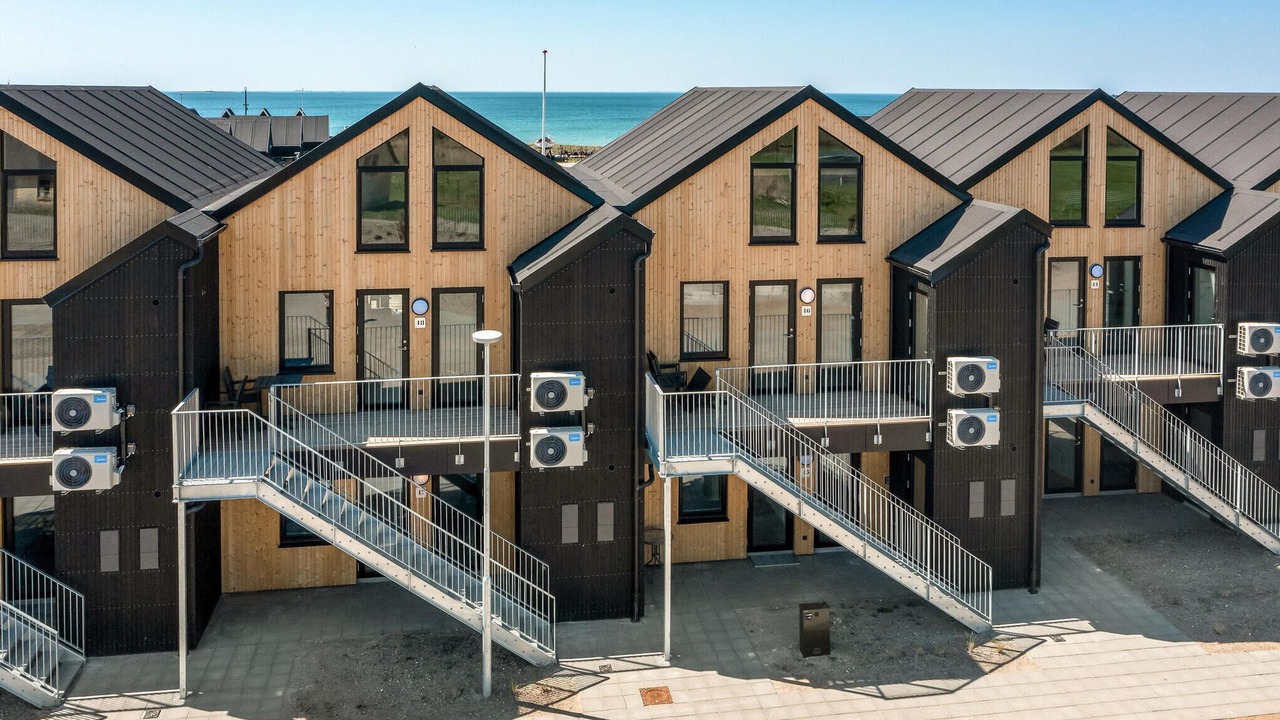 Photo of Others in Venemose