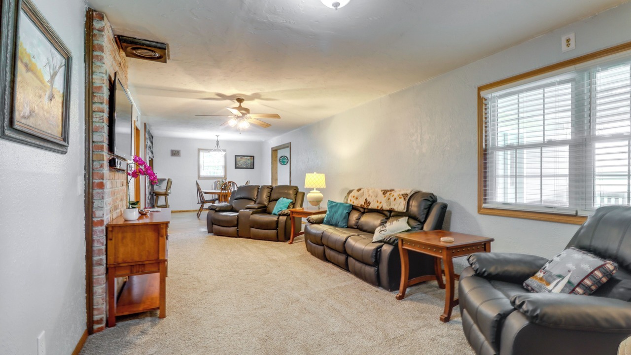 Photo of Bedroom in Newkirk