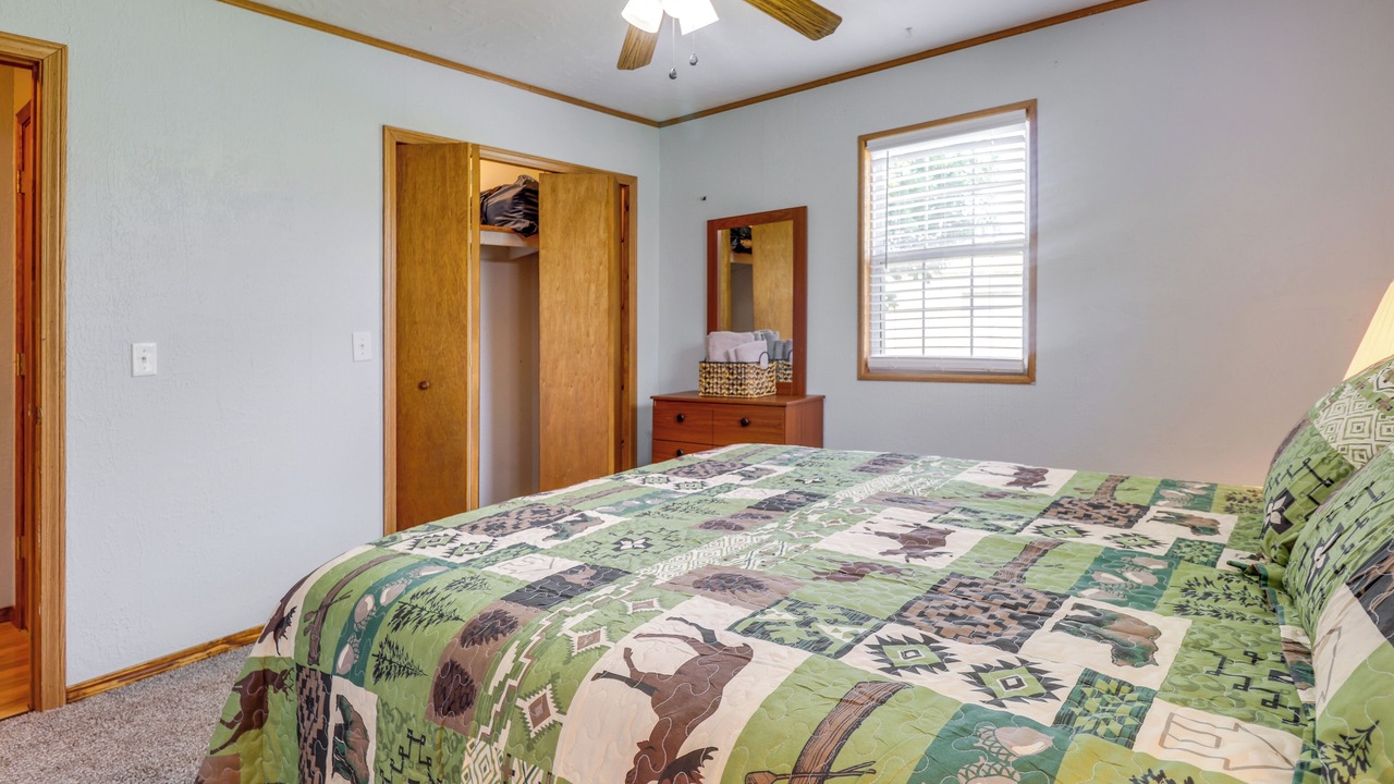 Photo of Bedroom in Newkirk