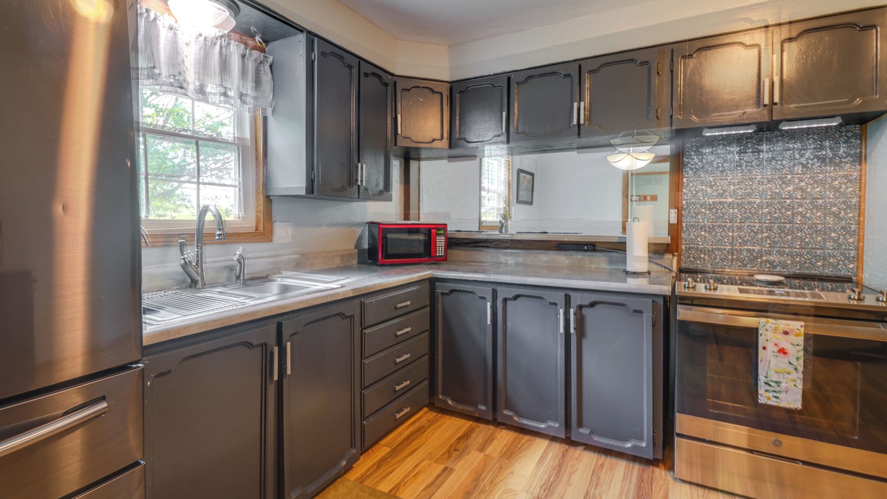 Photo of Kitchen in Newkirk