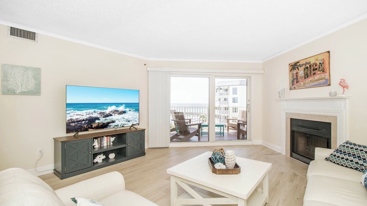 Photo of Livingroom in Indian Shores