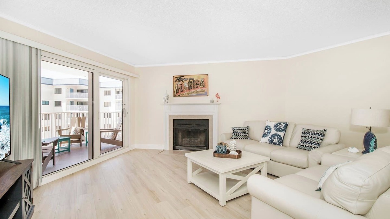 Photo of Livingroom in Indian Shores