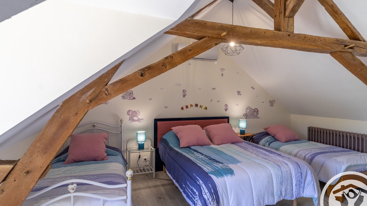 Photo of Bedroom in Echemire