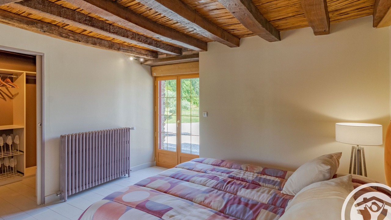 Photo of Bedroom in Echemire
