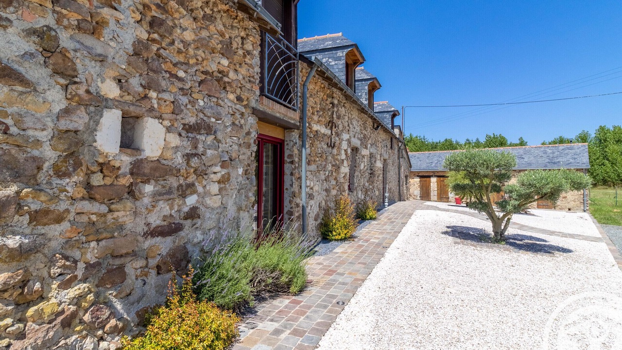 Photo of Outdoor in Echemire