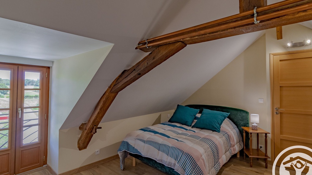 Photo of Bedroom in Echemire