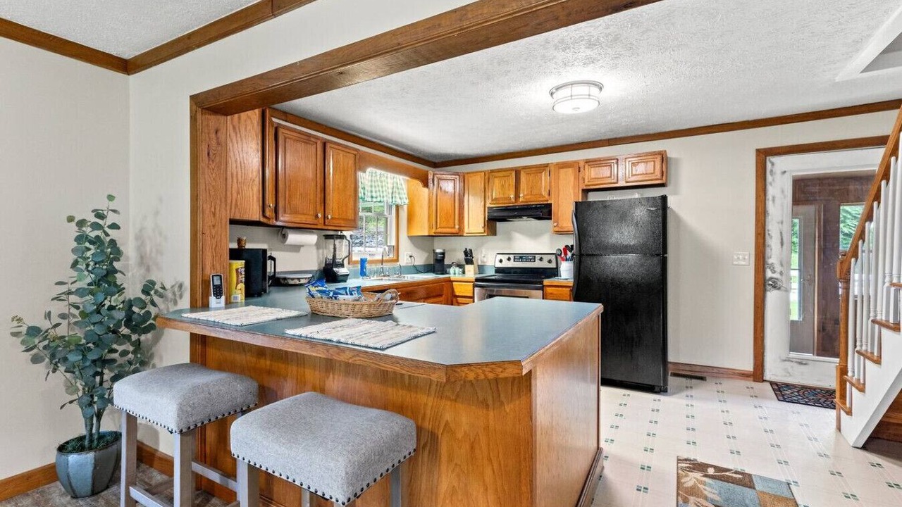 Photo of Kitchen in Clay City