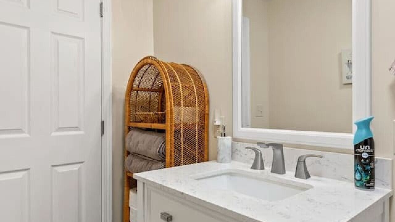 Photo of Bathroom in Clay City