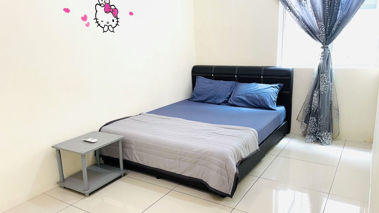 Photo of Bedroom in Durian Sebatang