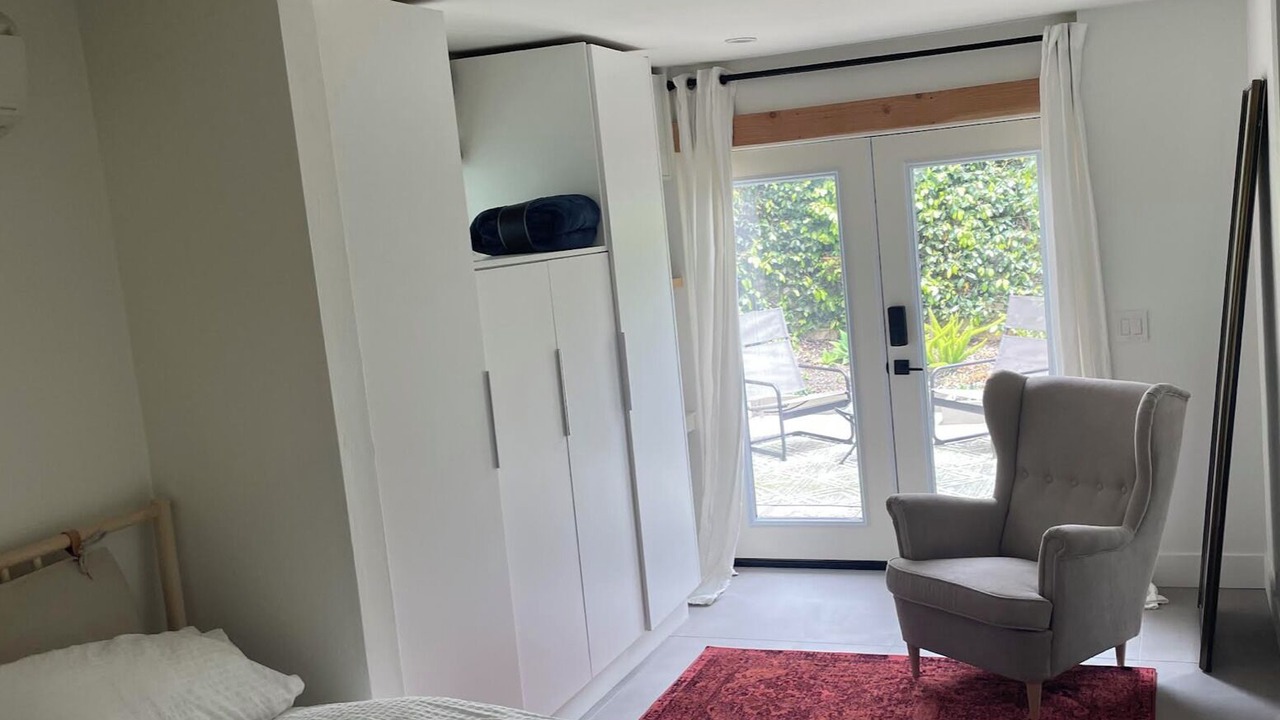 Photo of Bedroom in Village of La Jolla